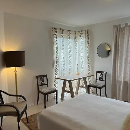 Privatunterkunft 15 Qm Mit Gemeinschaftsbad *